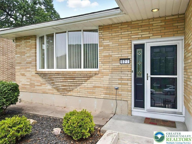 627 Columbia Ave, Palmerton Boro, PA 18071 - doorway to property with brick siding