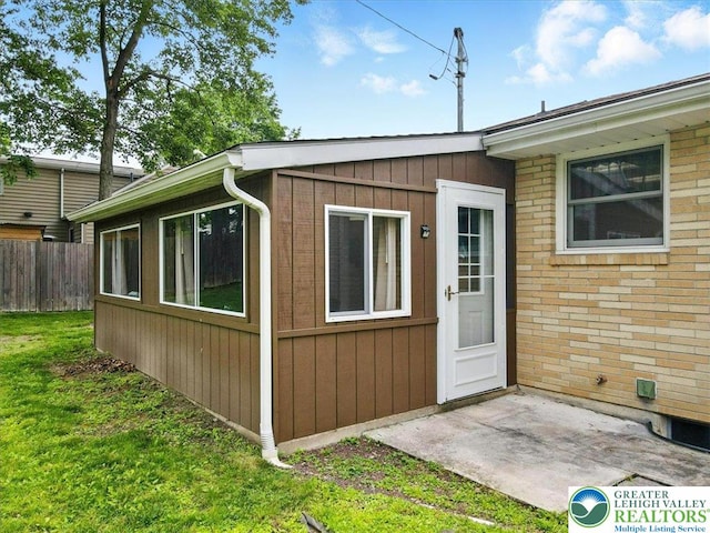 627 Columbia Ave, Palmerton Boro, PA 18071 - entrance to property with board and batten siding