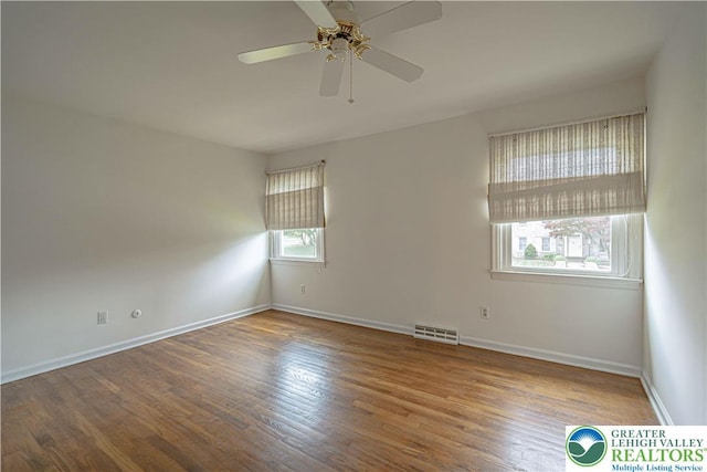1265 Clearview Cir, Lower Macungie Twp, PA 18103 - spare room with wood finished floors and a ceiling fan