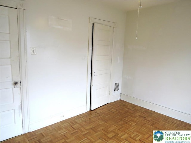 2206 Forest St, Wilson Boro, PA 18042 - unfurnished room featuring baseboards