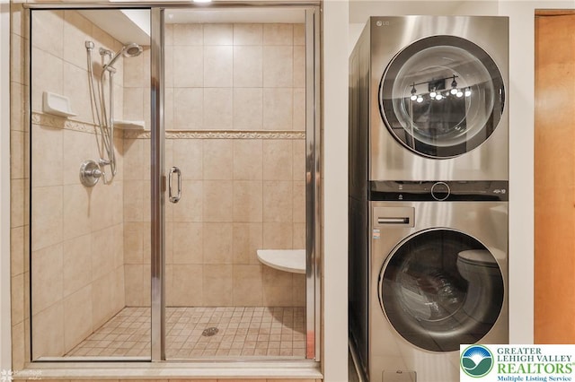 1925 Peach Tree Ln, Lower Saucon Twp, PA 18015 - full bath featuring stacked washer and clothes dryer and a stall shower