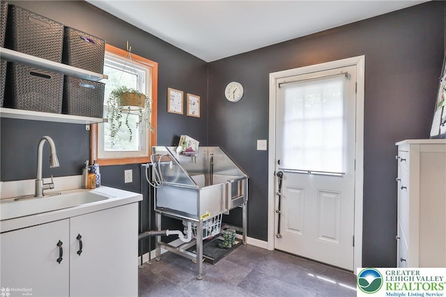 1925 Peach Tree Ln, Lower Saucon Twp, PA 18015 - miscellaneous room with a sink and baseboards