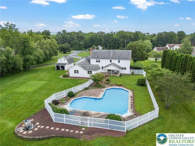 1151 Marfield Dr, Bushkill Twp, PA 18064 - back of house with a fenced backyard and a patio area