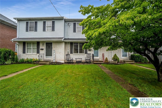 468 E 9th St, Northampton Boro, PA 18067 - view of front of home featuring a front yard