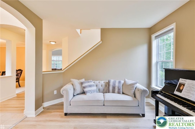 780 Ramblewood Dr, Forks Twp, PA 18040 - sitting room featuring light wood finished floors and arched walkways