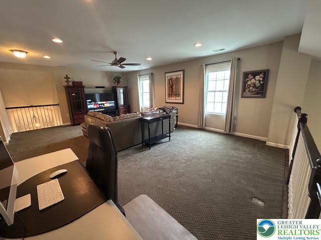 1051 Resolution Dr, Hanover Twp, PA 18017 - living area with carpet floors, a ceiling fan, and recessed lighting