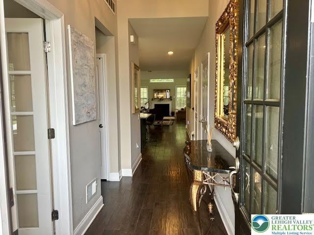 1051 Resolution Dr, Hanover Twp, PA 18017 - corridor featuring dark wood-style floors and recessed lighting