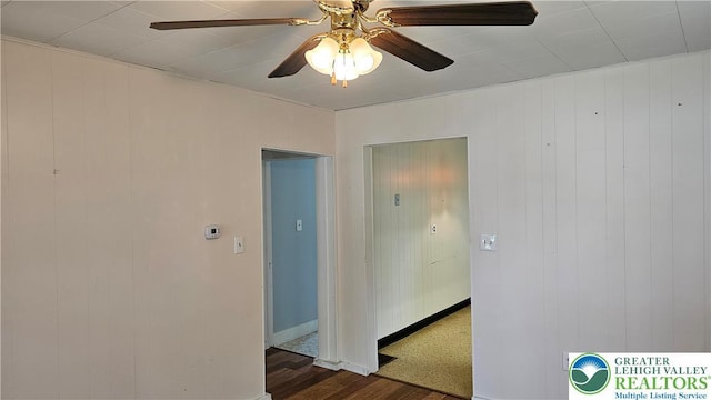532 Oakwood St, Palmer Twp, PA 18045 - spare room featuring wood finished floors and a ceiling fan