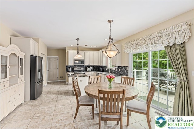 6841 Stone Croft Cir, Macungie Boro, PA 18062 - view of dining area