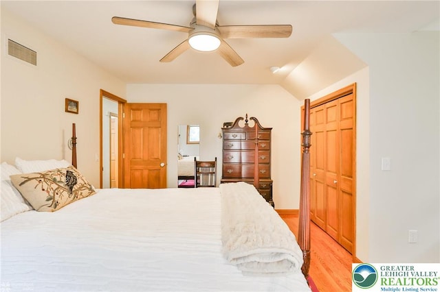 3745 Orefield Rd, South Whitehall Twp, PA 18104 - bedroom featuring a closet, light wood finished floors, ceiling fan, and lofted ceiling