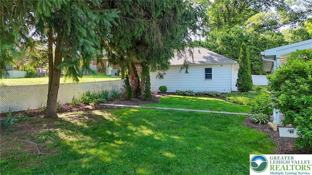 11 11 Ave, D, PA 17972 - view of yard