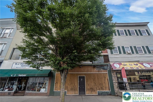 29 E Centre St, Mahanoy City, PA 17948 - view of building exterior