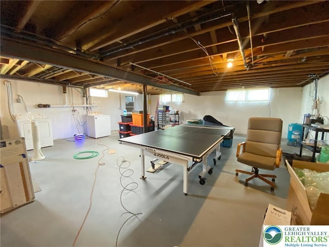 3111 Pheasant Dr, Moore Twp, PA 18067 - rec room with separate washer and dryer and finished concrete flooring