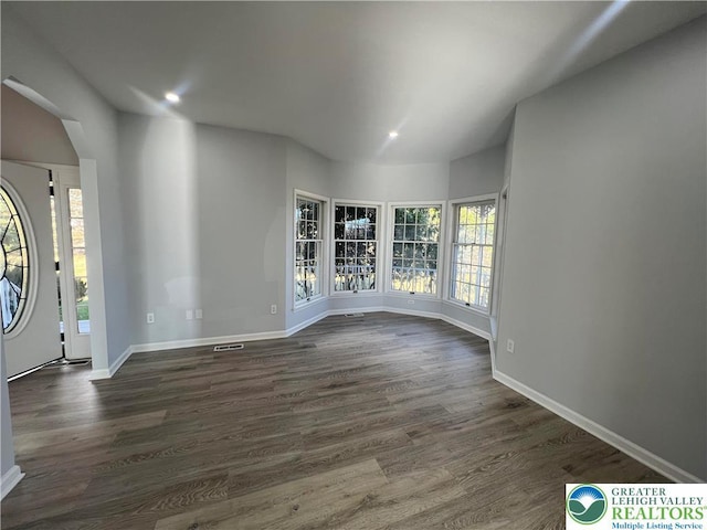 106 Lynx Ln, Chestnuthill Twp, PA 18330 - entryway with dark wood finished floors and recessed lighting