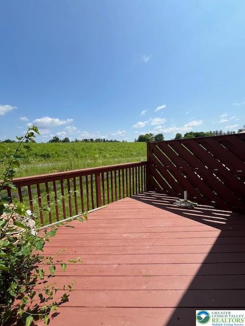 255 Ridings Cir, Macungie Boro, PA 18062 - view of wooden deck