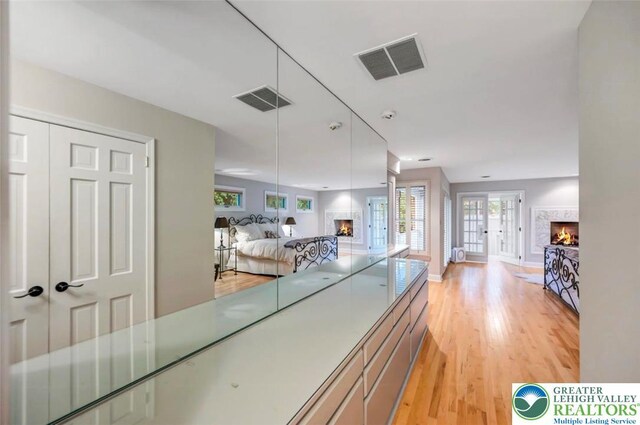 938 Meadow Cir, Bethlehem City, PA 18017 - hallway featuring light wood-style flooring and baseboards