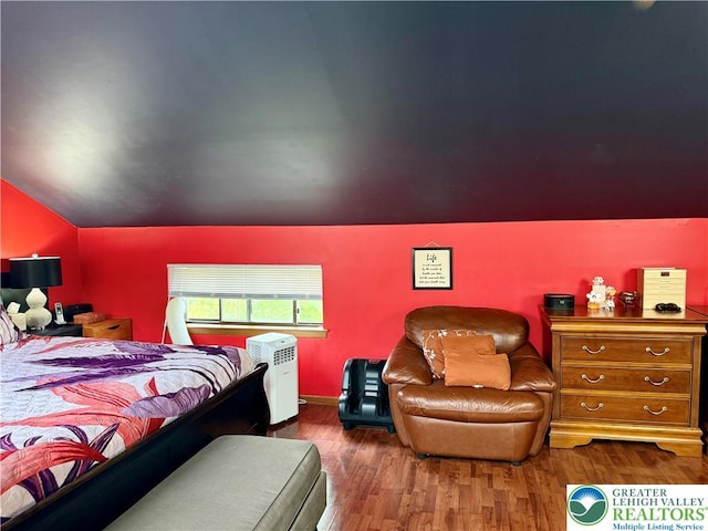 3353 Windermere Dr, Lehman Twp, PA 18324 - bedroom with wood finished floors
