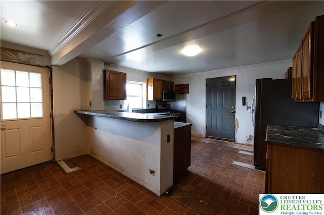 4220 Bethlehem Pike, Hilltown Twp, PA 18969 - kitchen featuring stainless steel appliances, brick patterned flooring, ornamental molding, a peninsula, and dark countertops