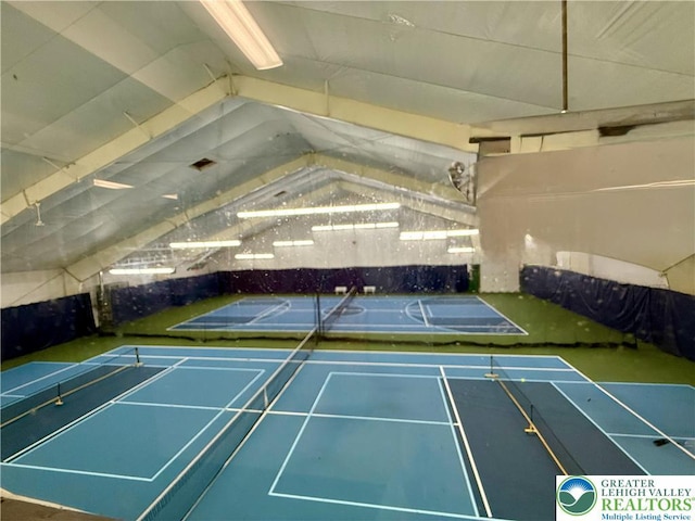 193 Canterbury Rd, Lehman Twp, PA 18324 - view of tennis court
