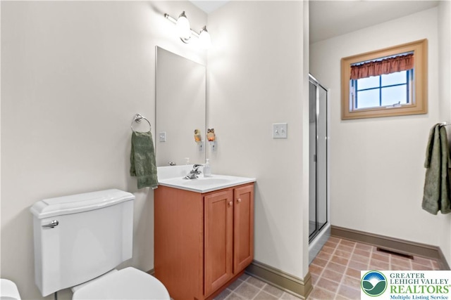 6513 Station Vw, Upper Milford Twp, PA 18092 - full bath with vanity and an enclosed shower