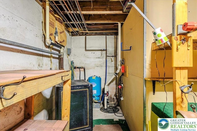 2834 Interchange Rd, Franklin Twp, PA 18235 - below grade area featuring a water pressure tank