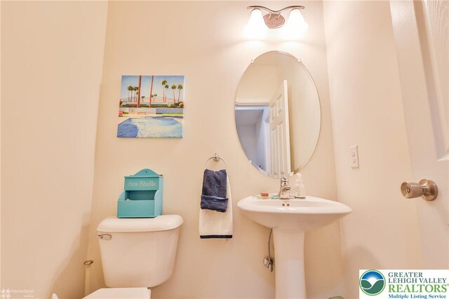 249 Danbury Dr, Upper Nazareth Twp, PA 18064 - half bath featuring toilet