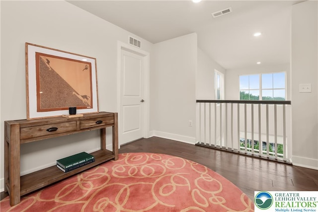 5635 Saucon Ridge Rd, Upper Saucon Twp, PA 18036 - living area featuring wood finished floors and recessed lighting