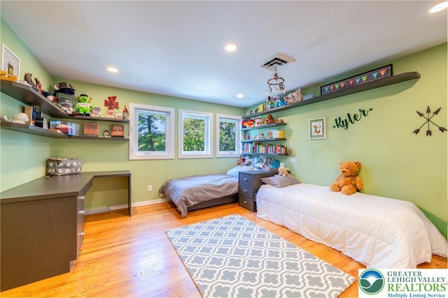 1488 Shelburne Ct, South Whitehall Twp, PA 18104 - bedroom with light wood-style floors and recessed lighting