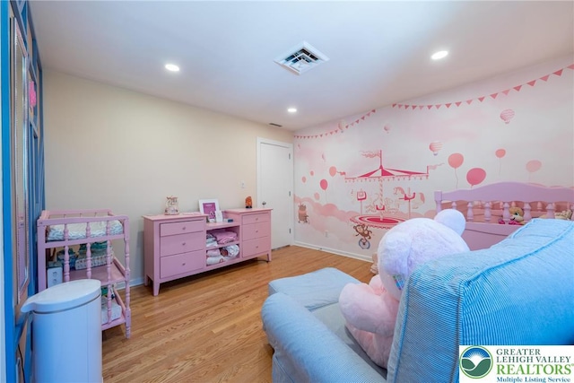 1488 Shelburne Ct, South Whitehall Twp, PA 18104 - bedroom with wood finished floors and recessed lighting