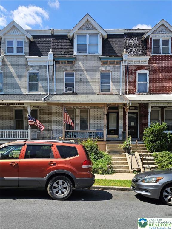 949 W Gordon St, Allentown City, PA 18102 - photo 1