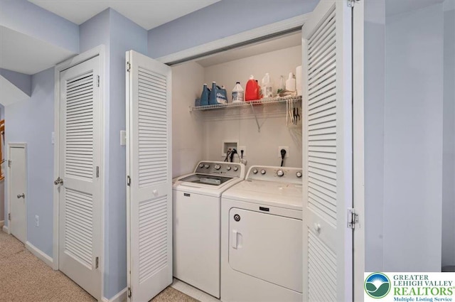 4583 Jasmine Dr, Upper Saucon Twp, PA 18034 - laundry area featuring washer and clothes dryer and light colored carpet