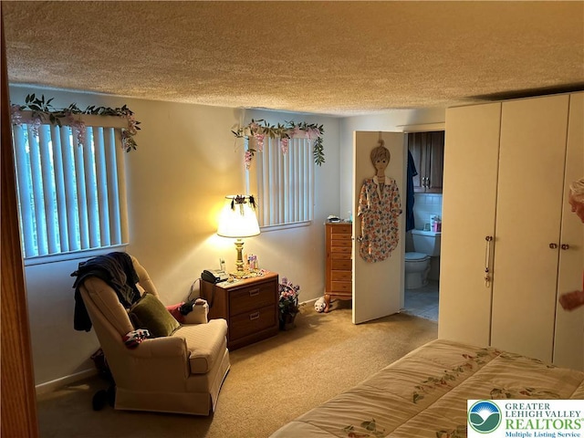 4941 Glenview St, North Whitehall Twp, PA 18078 - bedroom featuring carpet flooring and a textured ceiling
