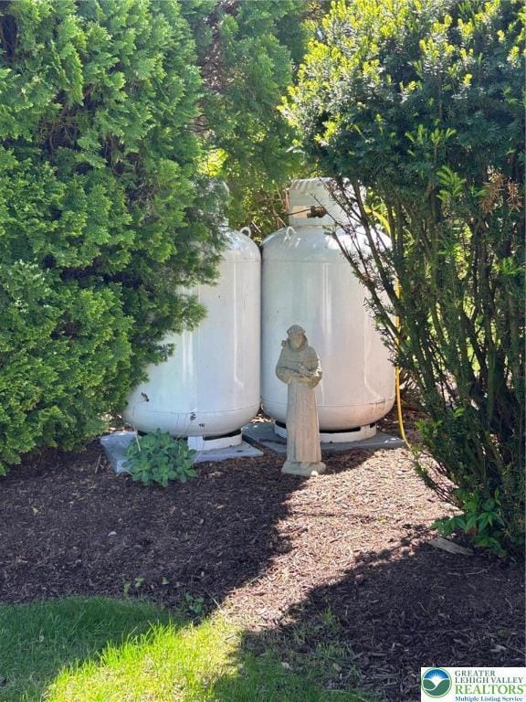 4941 Glenview St, North Whitehall Twp, PA 18078 - view of outbuilding