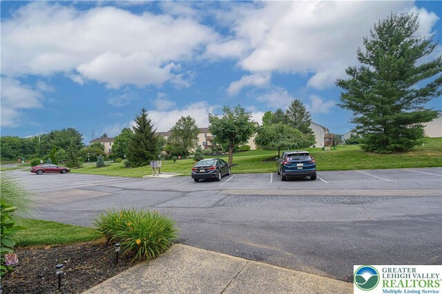26 Chestnut Commons Ct, Easton, PA 18040 - view of asphalt road