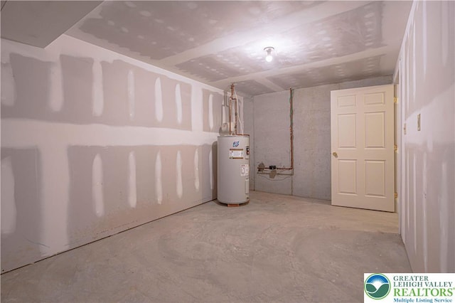 26 Chestnut Commons Ct, Easton, PA 18040 - below grade area with water heater