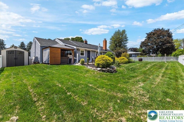 320 Nulton Ave, Palmer Twp, PA 18045 - view of yard featuring a storage shed