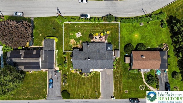 320 Nulton Ave, Palmer Twp, PA 18045 - drone / aerial view