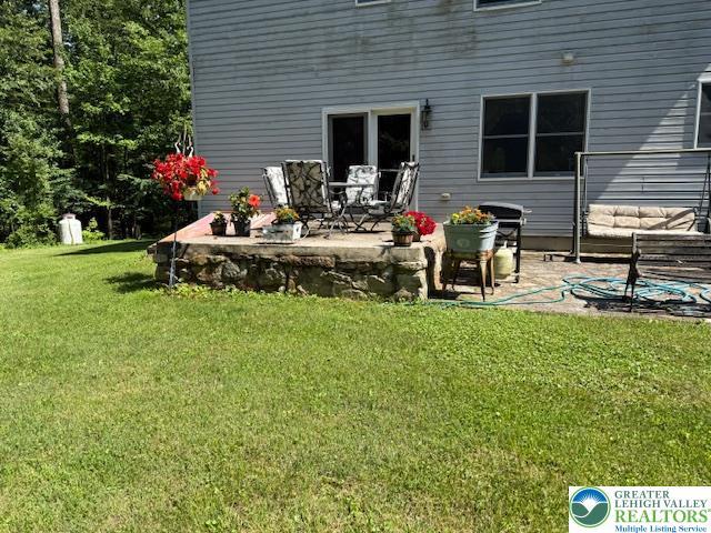 9155 N Loop Rd, Washington Twp, PA 18080 - photo 4