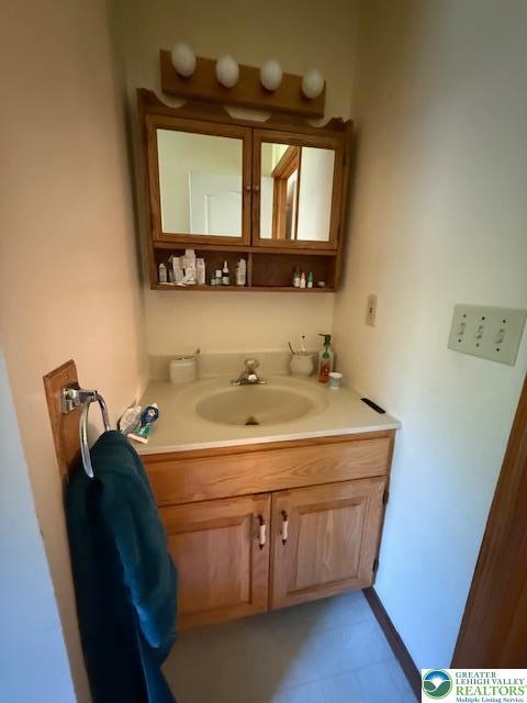 9155 N Loop Rd, Washington Twp, PA 18080 - photo 17