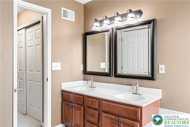 2535 Clark Pl, Forks Twp, PA 18040 - bathroom featuring double vanity