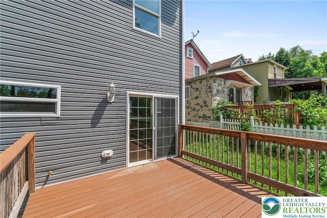 271 W Fairview St W, Bethlehem City, PA 18018 - view of wooden deck