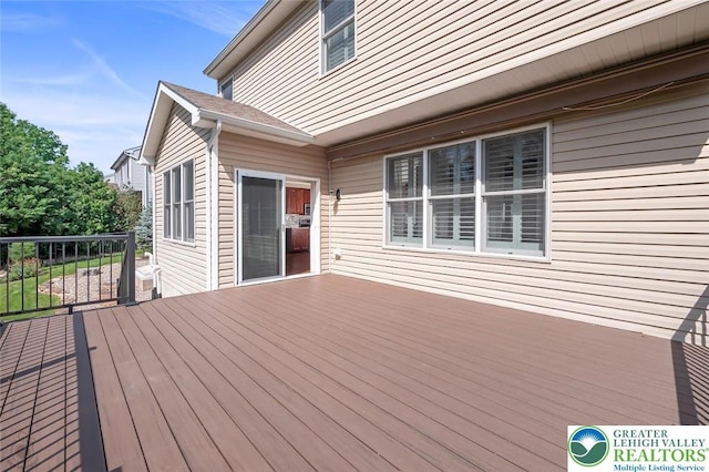 2186 Eagles Landing Dr, Upper Nazareth Twp, PA 18064 - view of wooden terrace