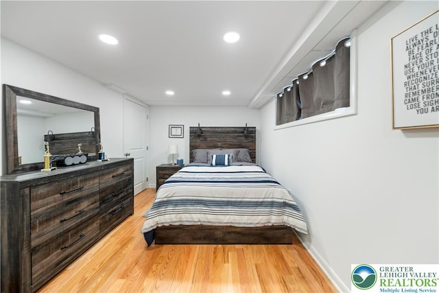 275 E Thomas Ave, Hellertown Boro, PA 18055 - bedroom featuring light wood-style floors and recessed lighting