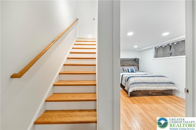 275 E Thomas Ave, Hellertown Boro, PA 18055 - stairs featuring wood finished floors and recessed lighting