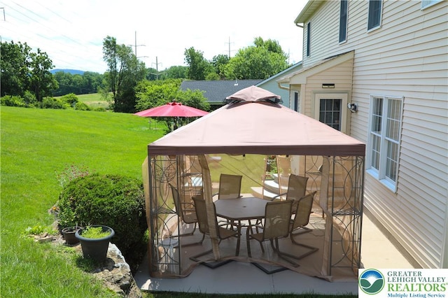 3104 Peacock Dr, Bethlehem Twp, PA 18020 - view of patio featuring a gazebo