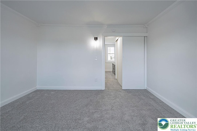 622 N Jefferson St, Allentown City, PA 18102 - spare room with ornamental molding and carpet floors