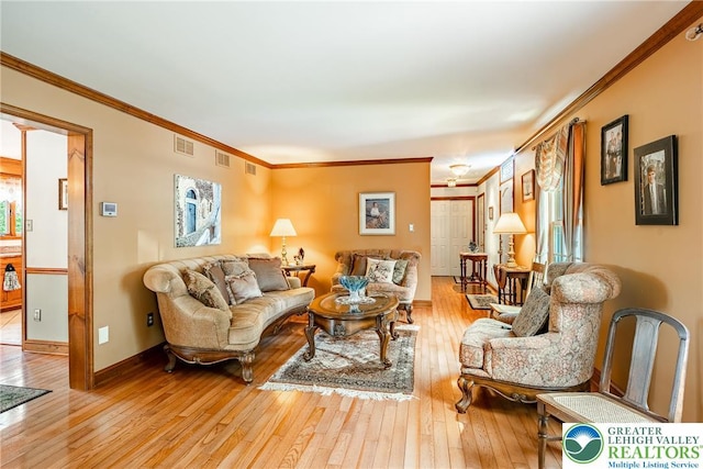 530 Station Rd, Richland Twp, PA 18951 - living room featuring crown molding and light wood-type flooring