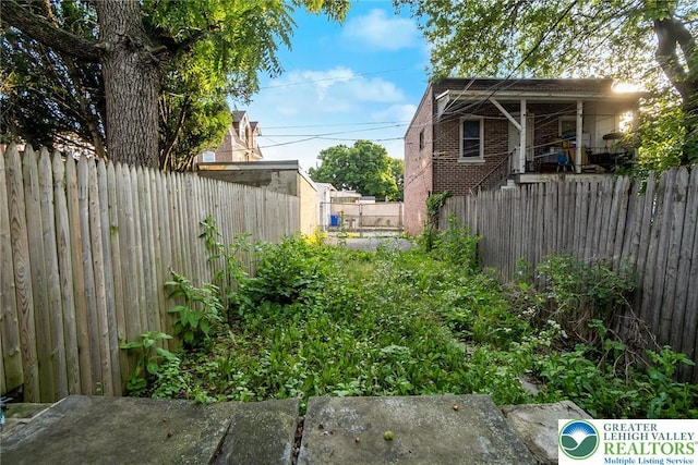 438 N 9th St, Allentown City, PA 18102 - view of fenced backyard