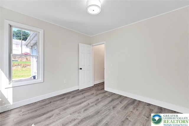 308 Washington St, Tamaqua Boro, PA 18252 - empty room featuring wood finished floors and baseboards
