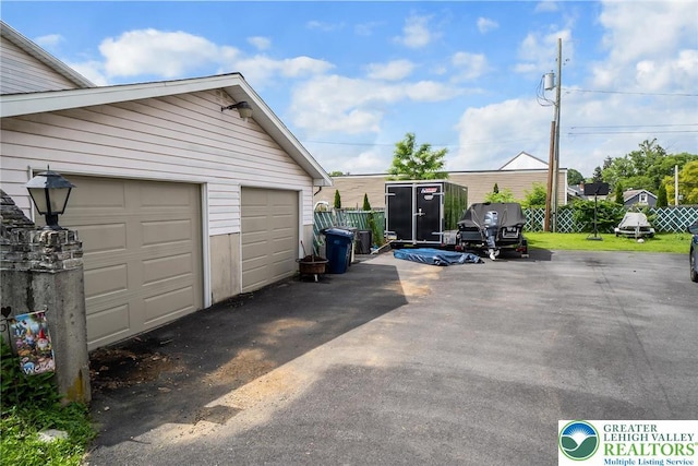2057 Grove St, South Whitehall Twp, PA 18104 - view of garage